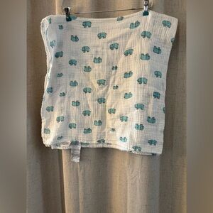 Aden + Anais Blue and White Elephants Baby Muslin Blanket 100% Cotton. 45” x 42”